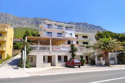 Pogled na planine ili pogled na planine iz apartmana