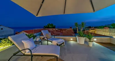 Tlocrt objekta Seaside luxury villa with a swimming pool Puntinak, Brac - 2964