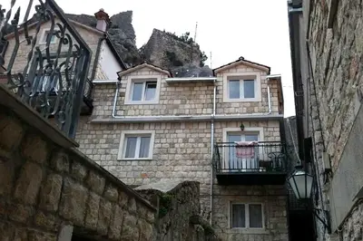 Tlocrt objekta Apartments with WiFi Omis - 11836