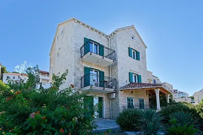 Zgrada u kojoj se nalazi apartman