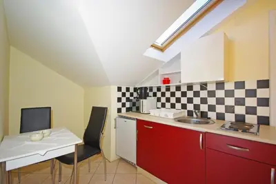 Kuhinja ili čajna kuhinja u objektu Apartments Villa Rose