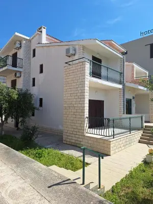 Zgrada u kojoj se nalazi apartman