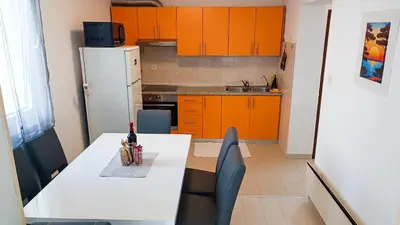 Kuhinja ili čajna kuhinja u objektu Apartment Dado