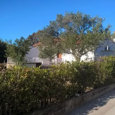 Holiday house with WiFi Supetar