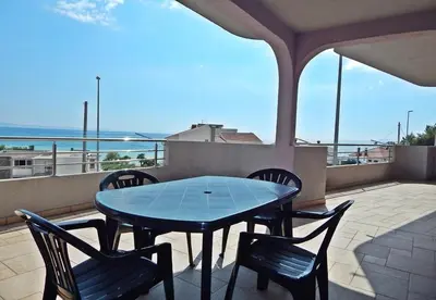 Pogled na more ili pogled na more iz apartmana