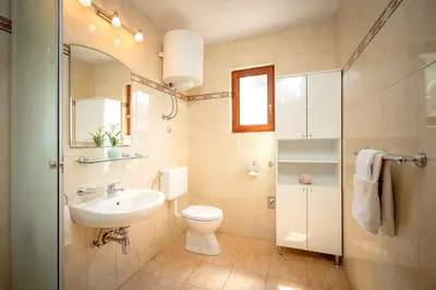 Kupaonica u objektu Seaside house for families with children Cove Kruseva, Hvar - 12459