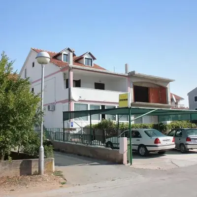 Apartments by the sea Stari Grad