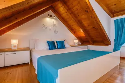 Krevet ili kreveti u jedinici u objektu Seaside luxury villa with a swimming pool Supetar, Brac - 12371