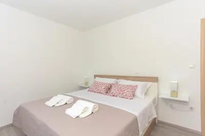 Krevet ili kreveti u jedinici u objektu Apartments with a parking space Podstrana, Split - 12837