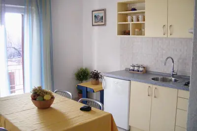 Kuhinja ili čajna kuhinja u objektu Apartments with parking space Bol, Brac - 2899