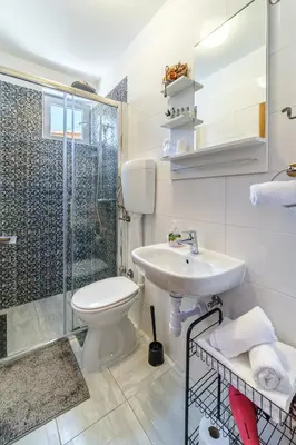 Kupaonica u objektu Rooms Anna