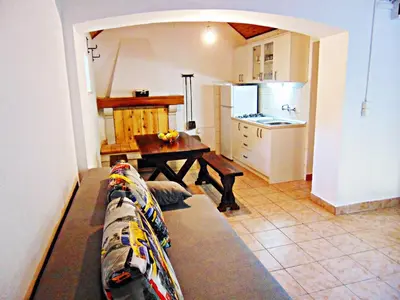 Kuhinja ili čajna kuhinja u objektu House Sv. Lovre