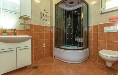 Kupaonica u objektu One-Bedroom Apartment In Krvavica