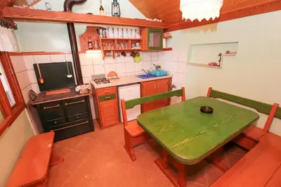 Kuhinja ili čajna kuhinja u objektu Robinson Capitano