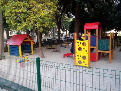 Dječje igralište u objektu Apartments Neda