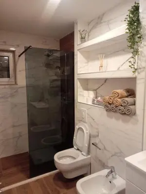 Kupaonica u objektu Villa Katarina za 6 osoba
