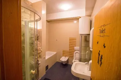 Kupaonica u objektu Hostel Omiš