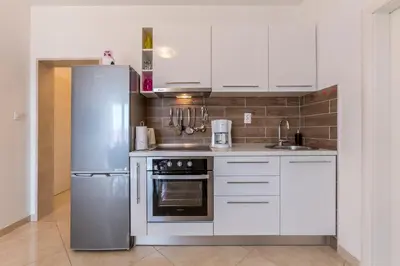 Kuhinja ili čajna kuhinja u objektu Apartments Petra