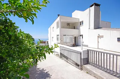 Zgrada u kojoj se nalazi apartman