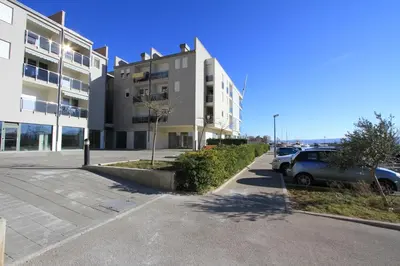 Zgrada u kojoj se nalazi apartman
