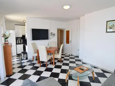 TV i/ili zabavni centar u objektu Apartment Nina by Interhome