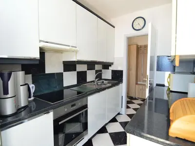 Kuhinja ili čajna kuhinja u objektu Apartment Nina by Interhome