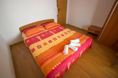 Krevet ili kreveti u jedinici u objektu Family friendly seaside apartments Cove Rapak, Hvar - 12779