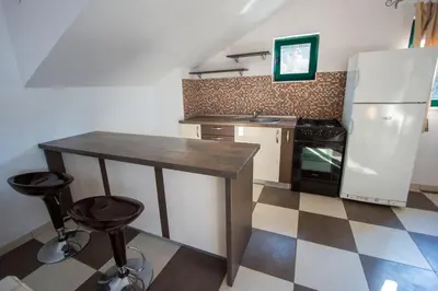 Kuhinja ili čajna kuhinja u objektu Family friendly seaside apartments Cove Rapak, Hvar - 12779