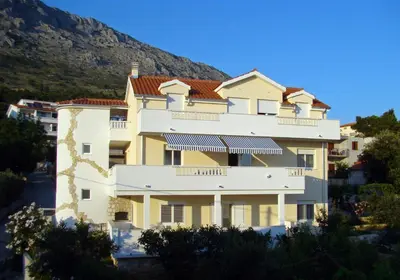 Pogled na planine ili pogled na planine iz apartmana