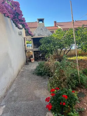 Vrt u objektu Apartments with parking space Supetar, Brac - 13165