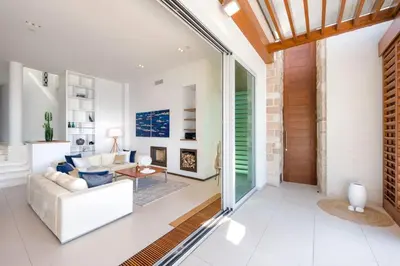 TV i/ili zabavni centar u objektu Luxury seafront villa Brela Pride with heated pool