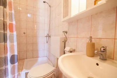 Kupaonica u objektu Old Town Accommodation