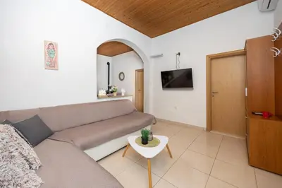 TV i/ili zabavni centar u objektu Family House Gata