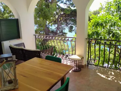 Balkon ili terasa u objektu Minimalistic Oasis by the Sea in Stanici