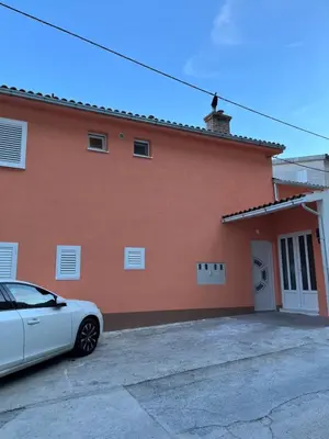 Zgrada u kojoj se nalazi apartman