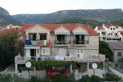Pogled na planine ili pogled na planine iz apartmana