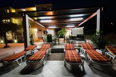 Tlocrt objekta Apartments with swimming pool Podstrana, Split - 13393