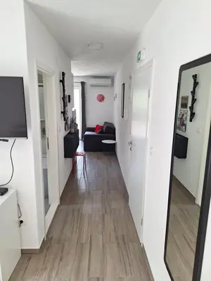 TV i/ili zabavni centar u objektu Mimi