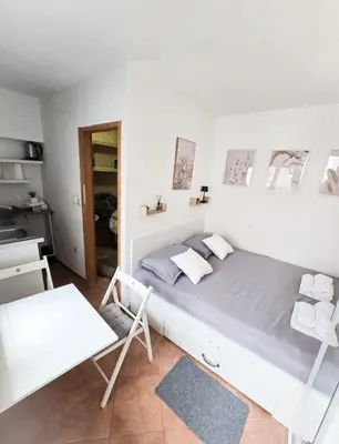 Krevet ili kreveti u jedinici u objektu Private bedroom with bathroom