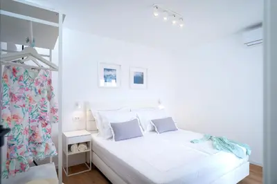 Krevet ili kreveti u jedinici u objektu Feelhvar along BlueLagoon beach