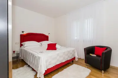 Krevet ili kreveti u jedinici u objektu Villa Sweet Home Marija With Heated Pool
