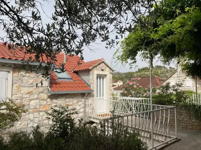 Zgrada u kojoj se nalazi apartman