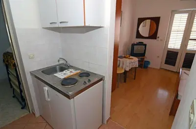 Kuhinja ili čajna kuhinja u objektu Apartments with parking space Makarska - 12211
