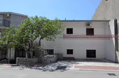 Zgrada u kojoj se nalazi apartman