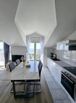 Kuhinja ili čajna kuhinja u objektu Villa Matanovi Dvori
