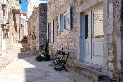 Zgrada u kojoj se nalazi privatni smještaj
