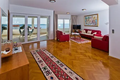 TV i/ili zabavni centar u objektu Villa Lucija