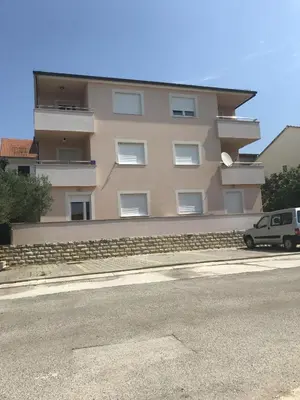 Zgrada u kojoj se nalazi apartman