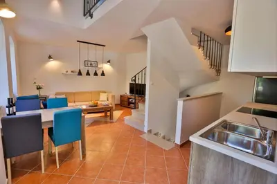 Kuhinja ili čajna kuhinja u objektu Vacation home Vibor