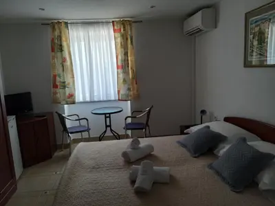 TV i/ili zabavni centar u objektu Riva Rooms